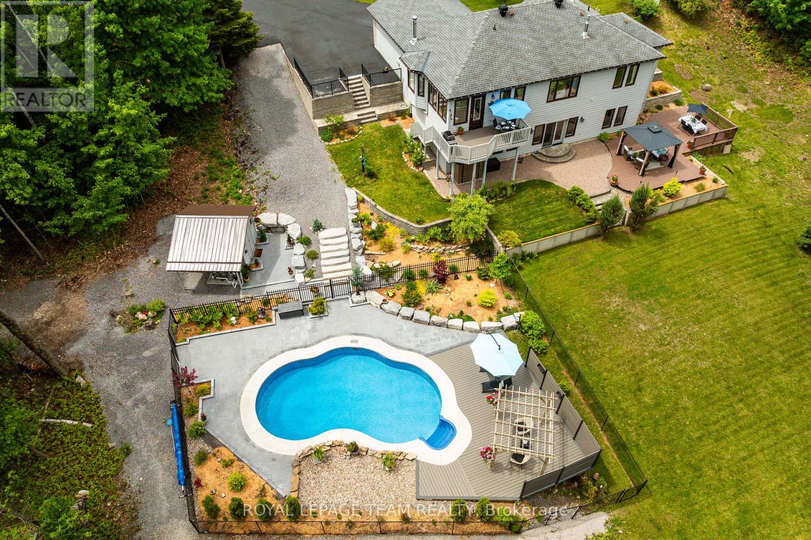 2866 STONERIDGE ROAD - 47