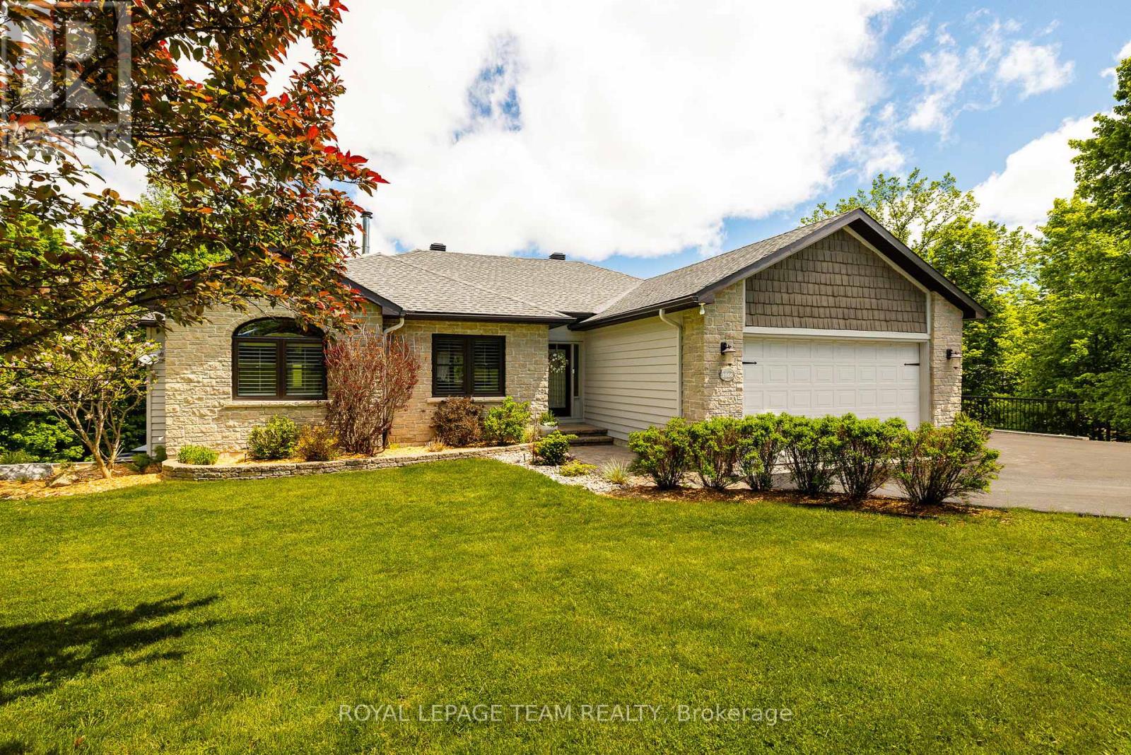 2866 STONERIDGE ROAD - 5