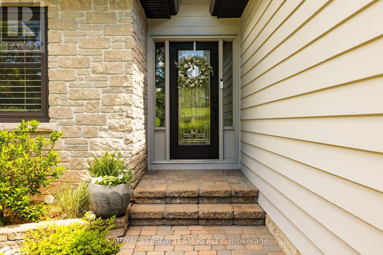 2866 STONERIDGE ROAD - 7