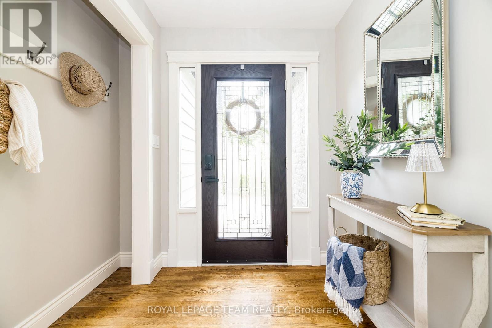 2866 STONERIDGE ROAD - 8