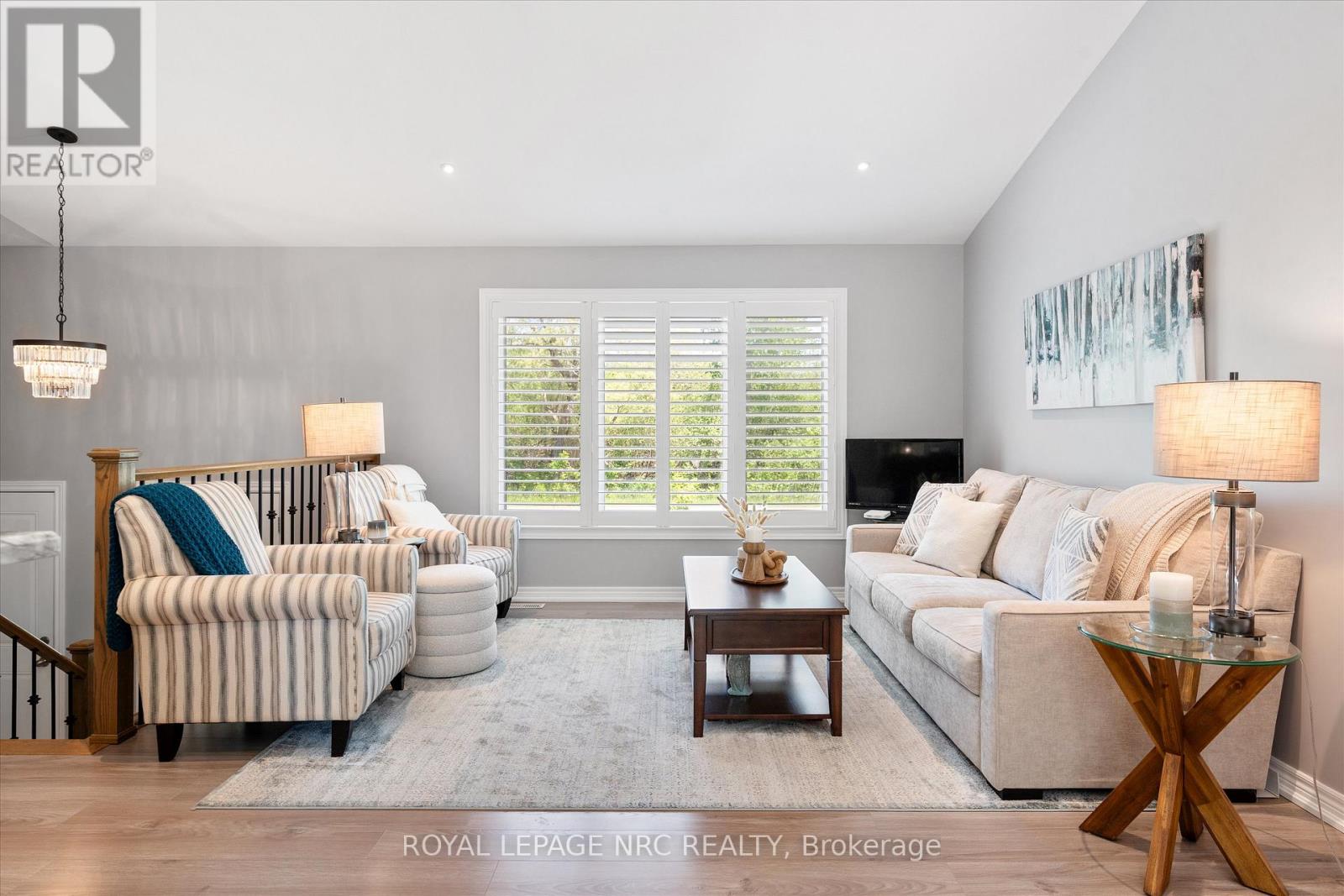 965 BERTIE STREET - 12