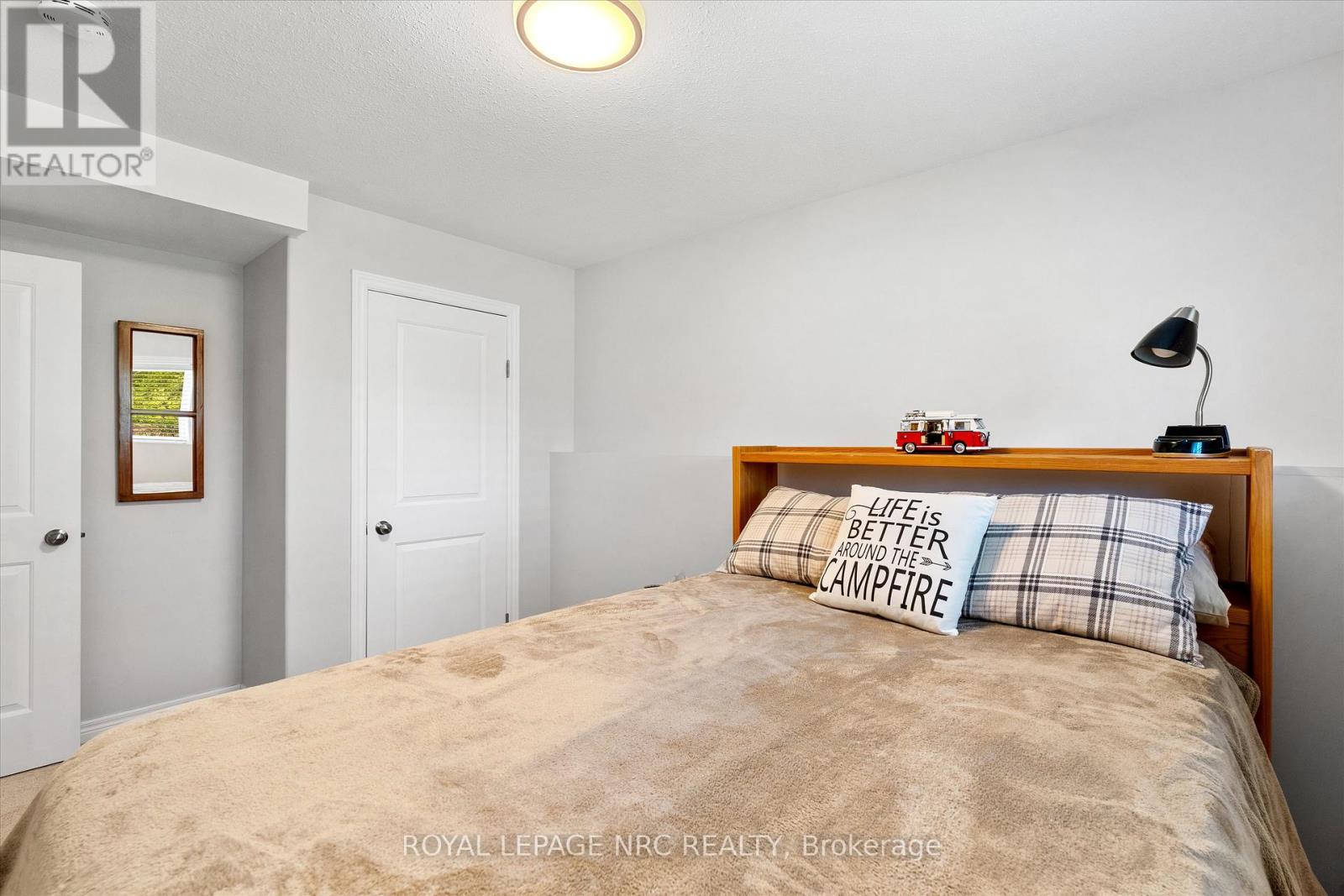 965 BERTIE STREET - 29