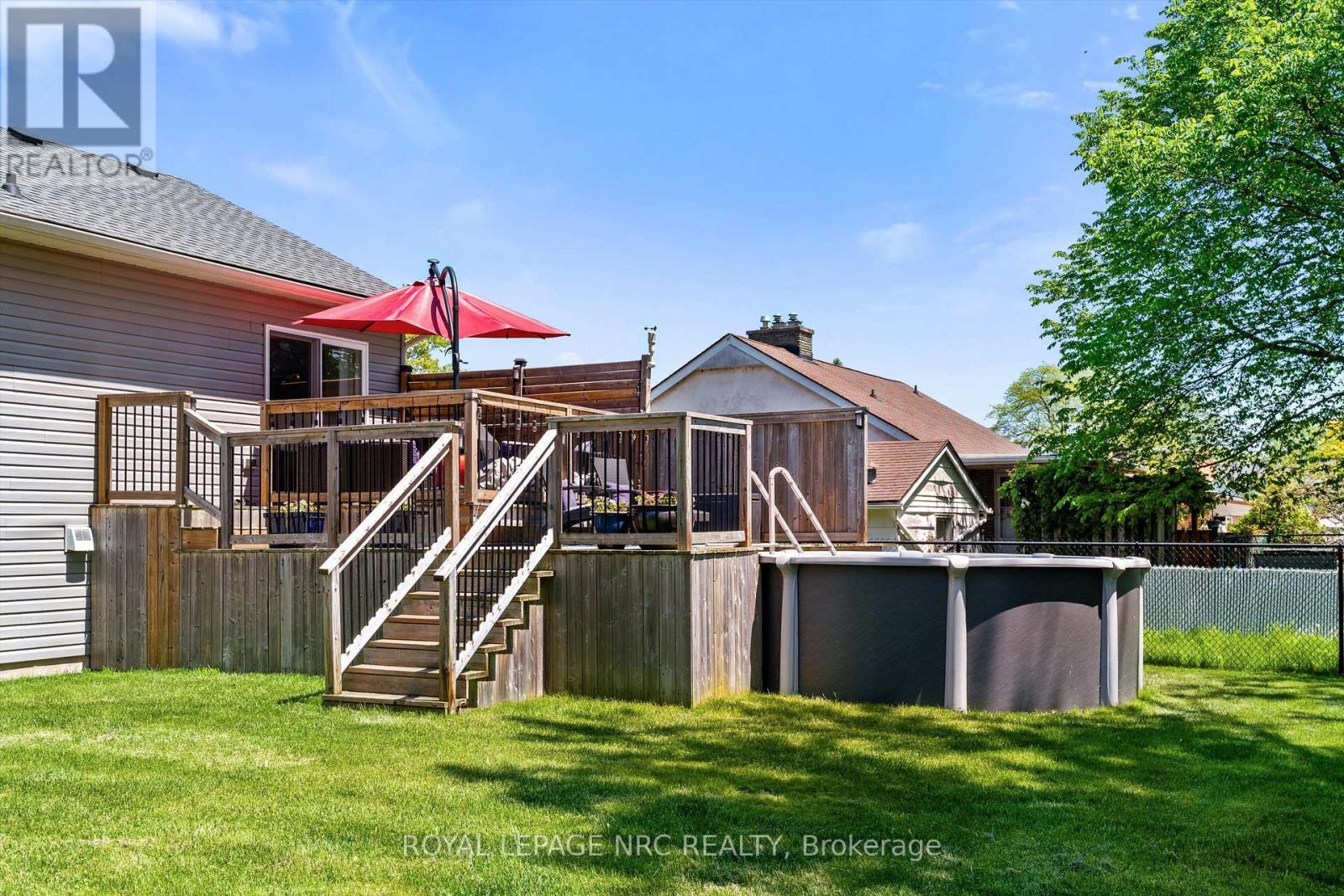 965 BERTIE STREET - 35
