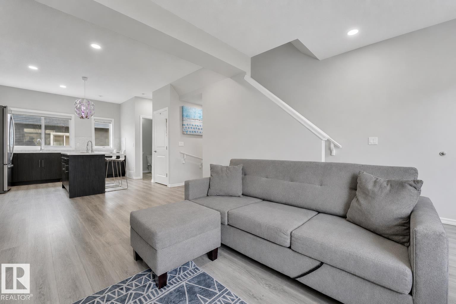 #61 215 SADDLEBACK RD NW — photo 17