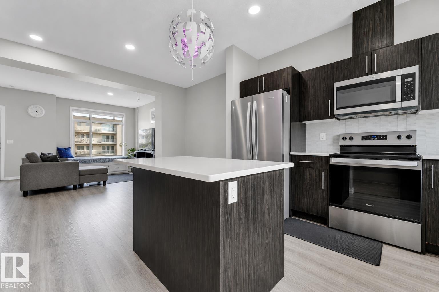#61 215 SADDLEBACK RD NW — photo 10