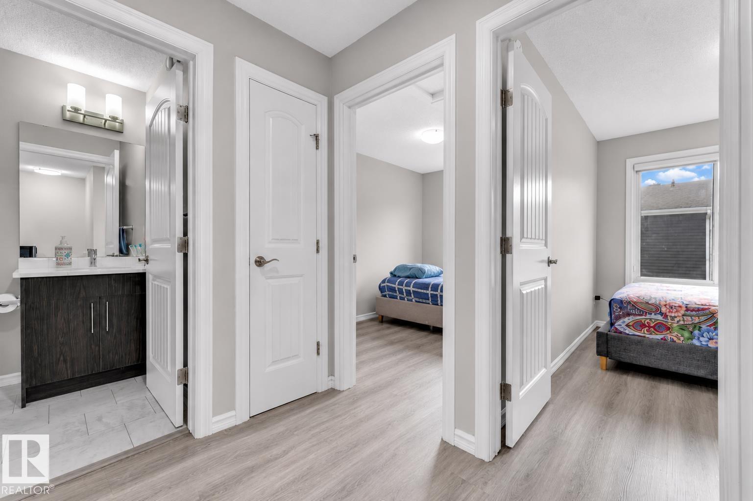 #61 215 SADDLEBACK RD NW — photo 32