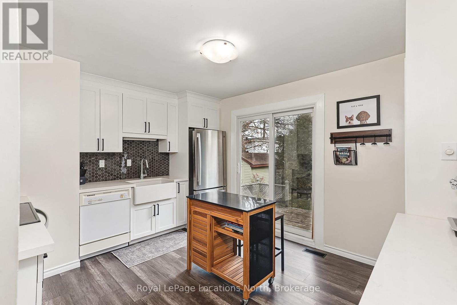81 PEEL STREET - 10