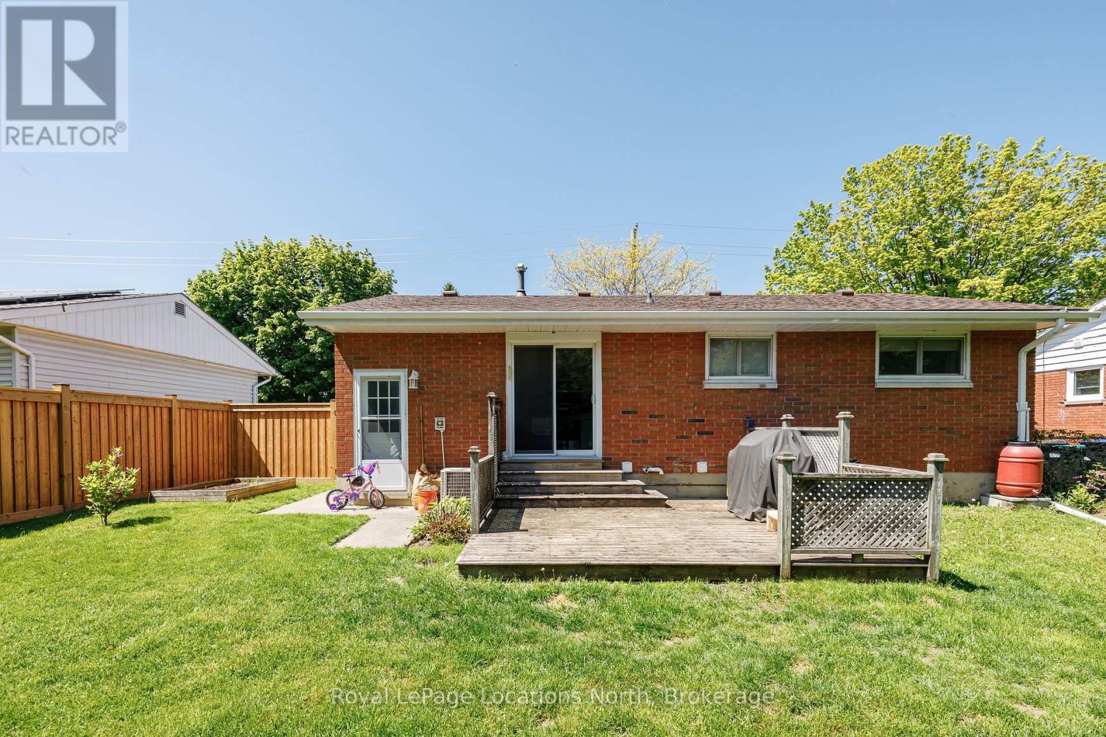 81 PEEL STREET - 34