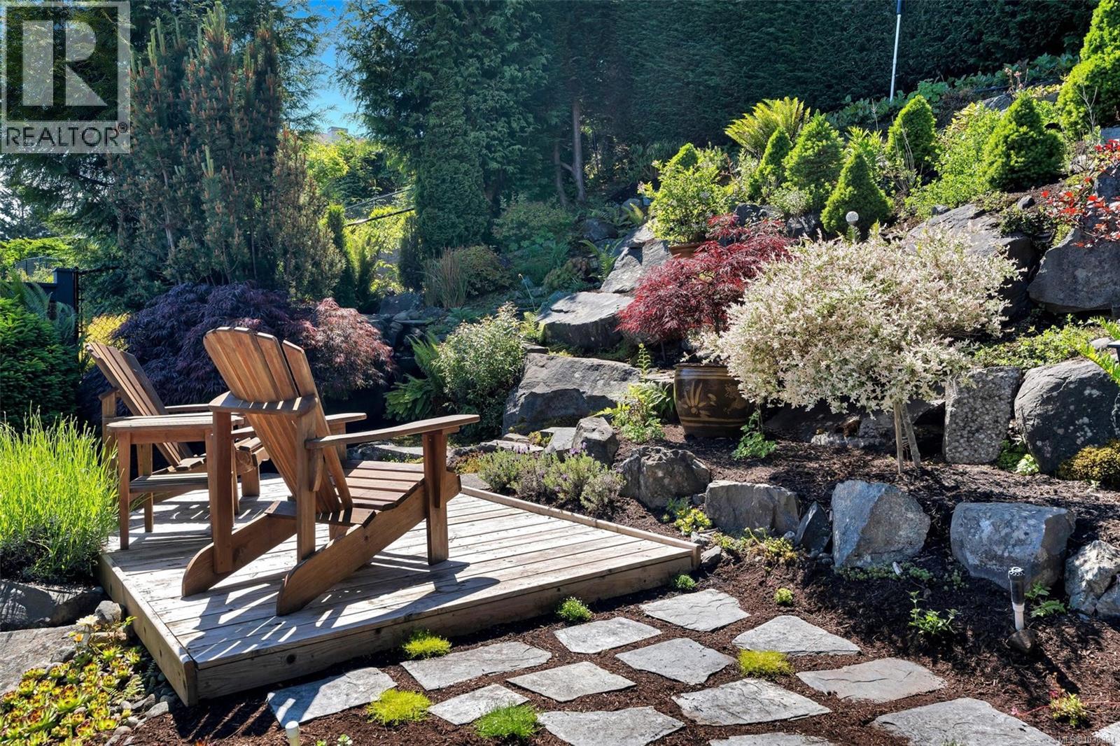 556 Marine View - 58