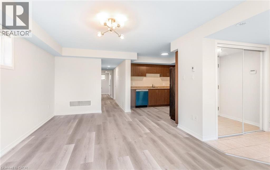#1 2441 GREENWICH Drive - 11