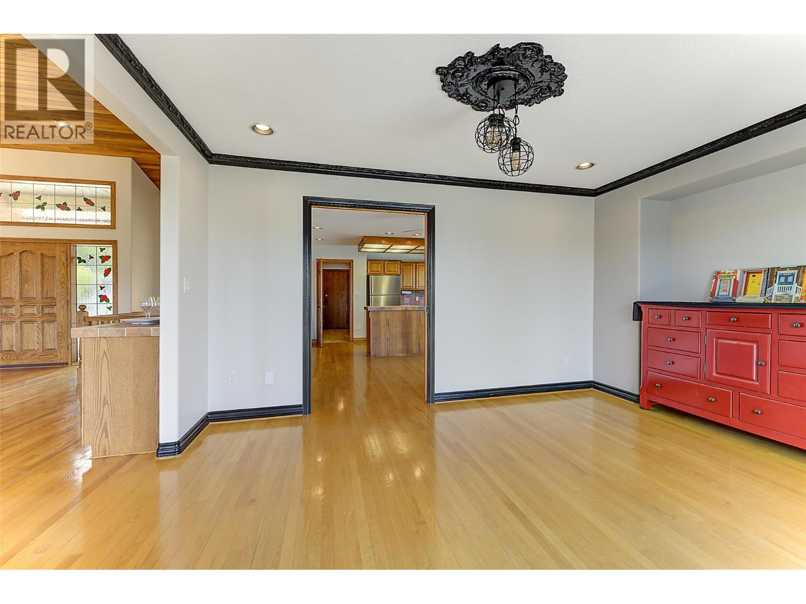  1525 Klein Road, West Kelowna