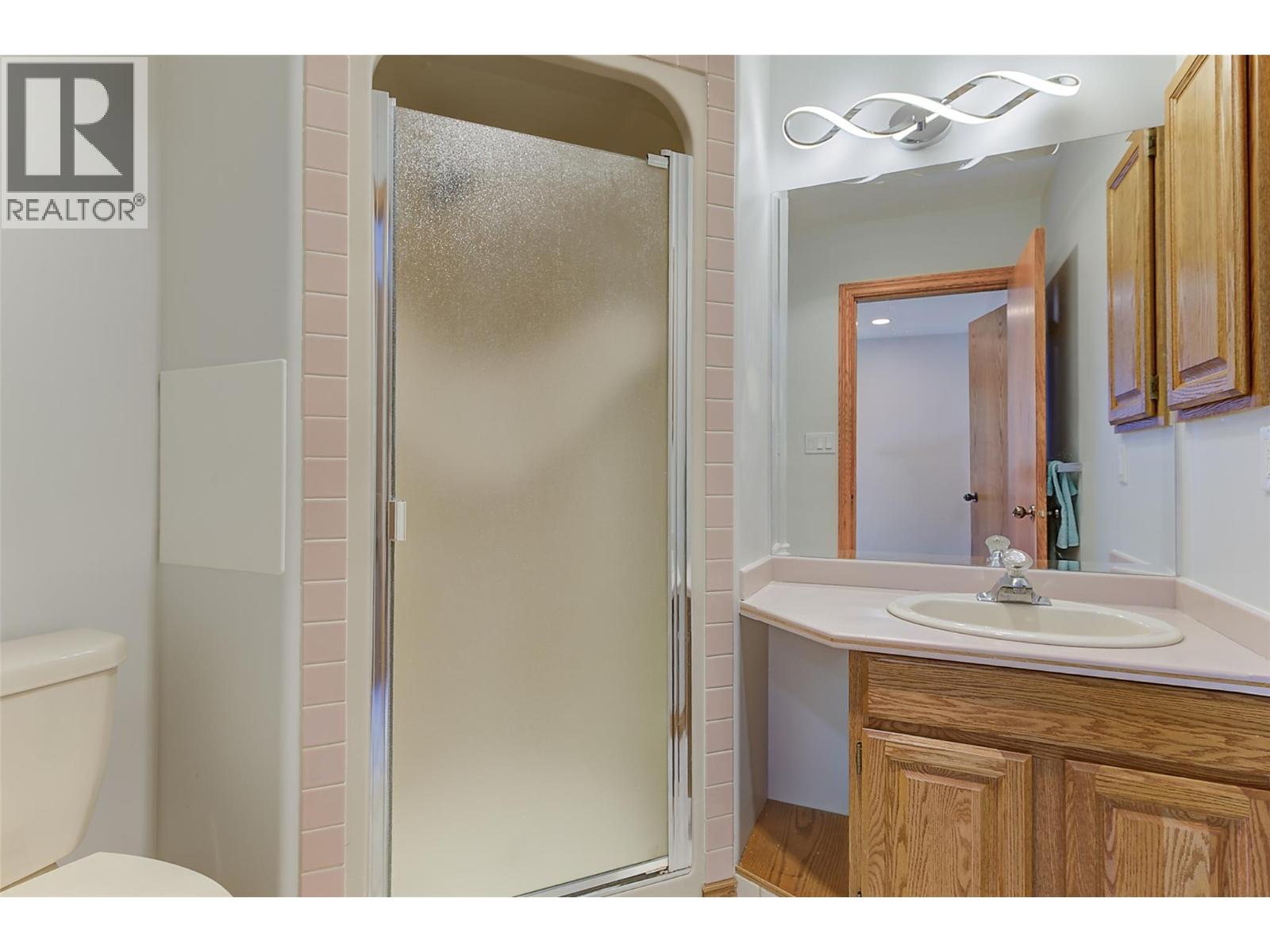  1525 Klein Road, West Kelowna
