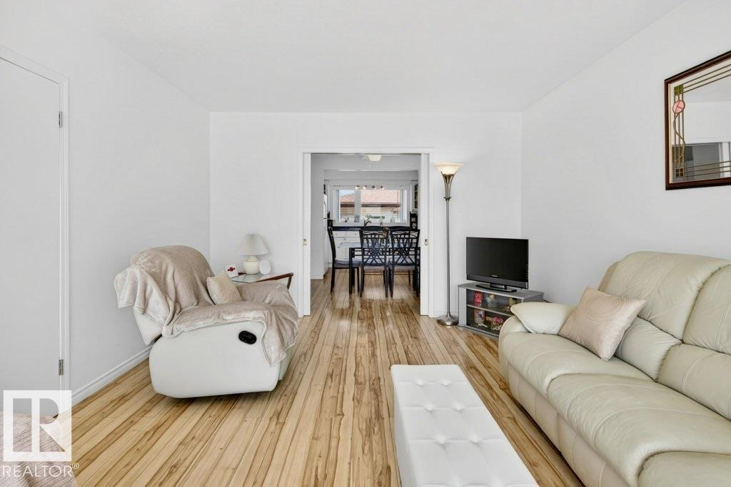 13523 65 ST NW - 17