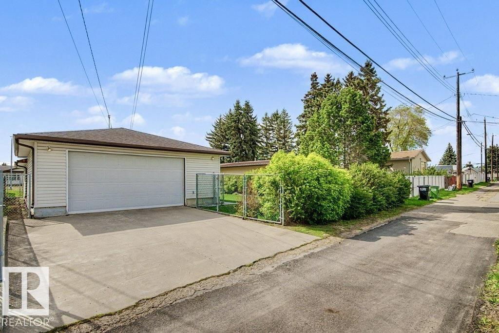 13523 65 ST NW - 54
