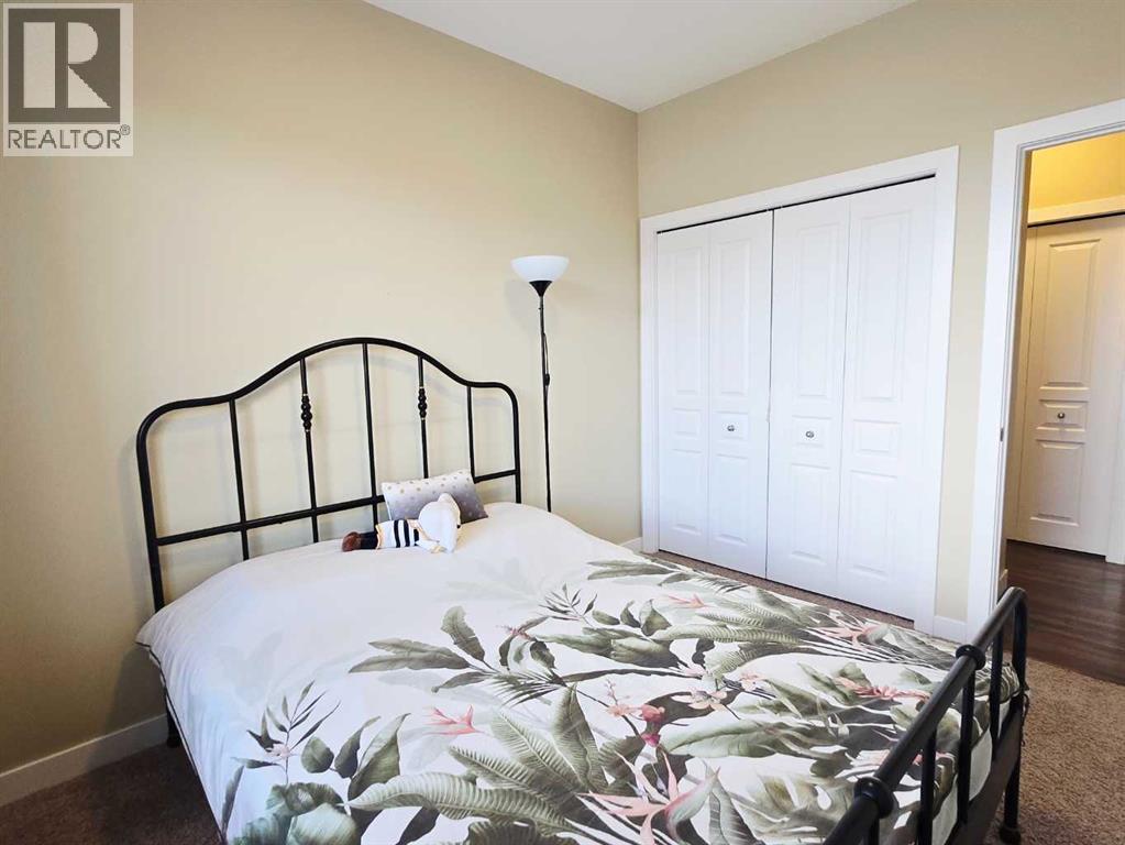 #301 76 Panatella Road NW - 15