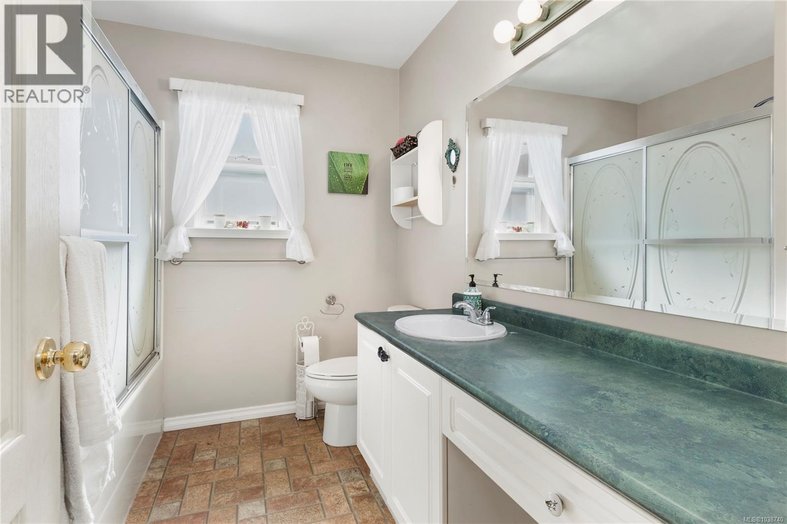 2505 Soderholm Crt - 16