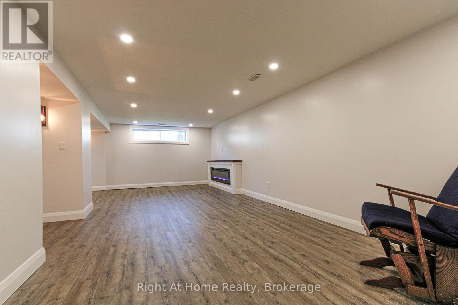 367 GOLF CLUB ROAD - 31