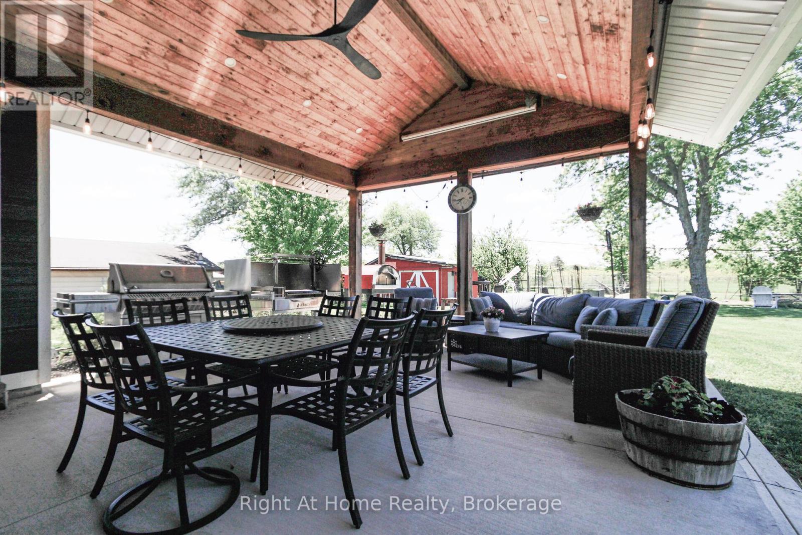 367 GOLF CLUB ROAD - 33