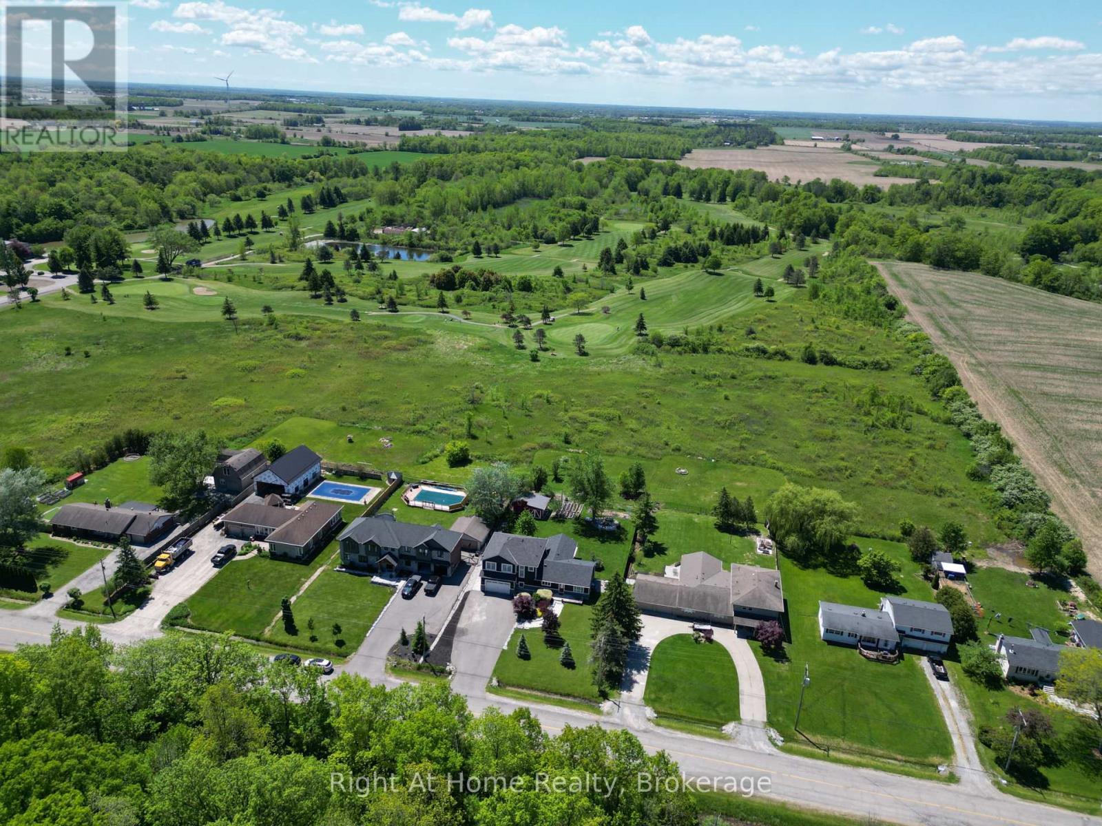 367 GOLF CLUB ROAD - 42