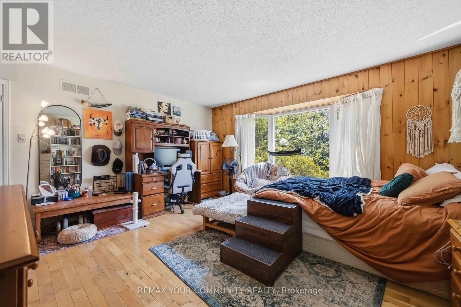 26 KNIGHTS PLACE - 22