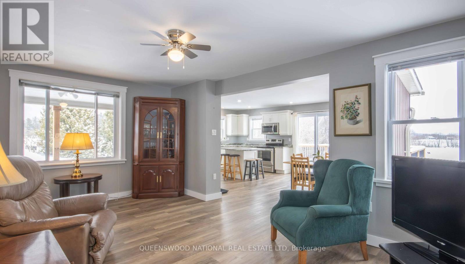 83 SIBERIA ROAD W - 21