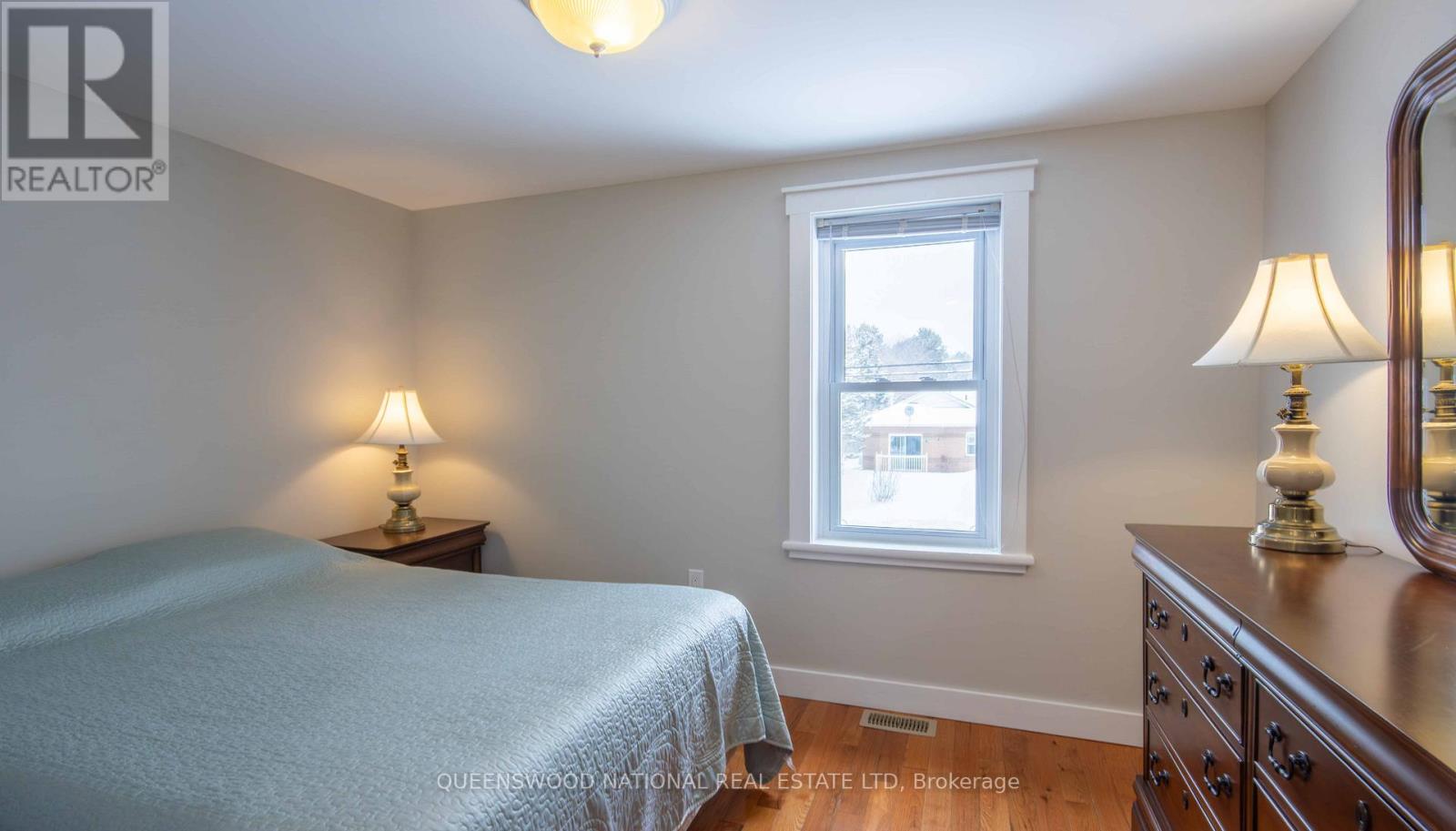 83 SIBERIA ROAD W - 34
