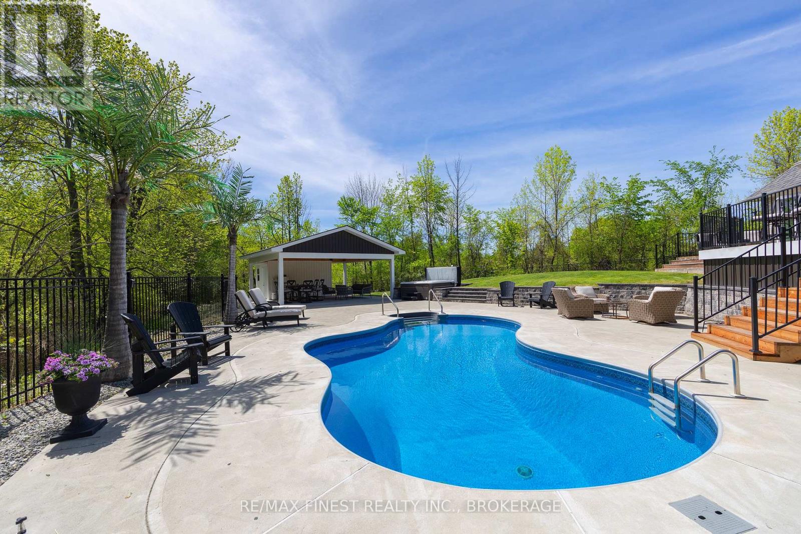 1747 HITCHCOCK DRIVE - 25