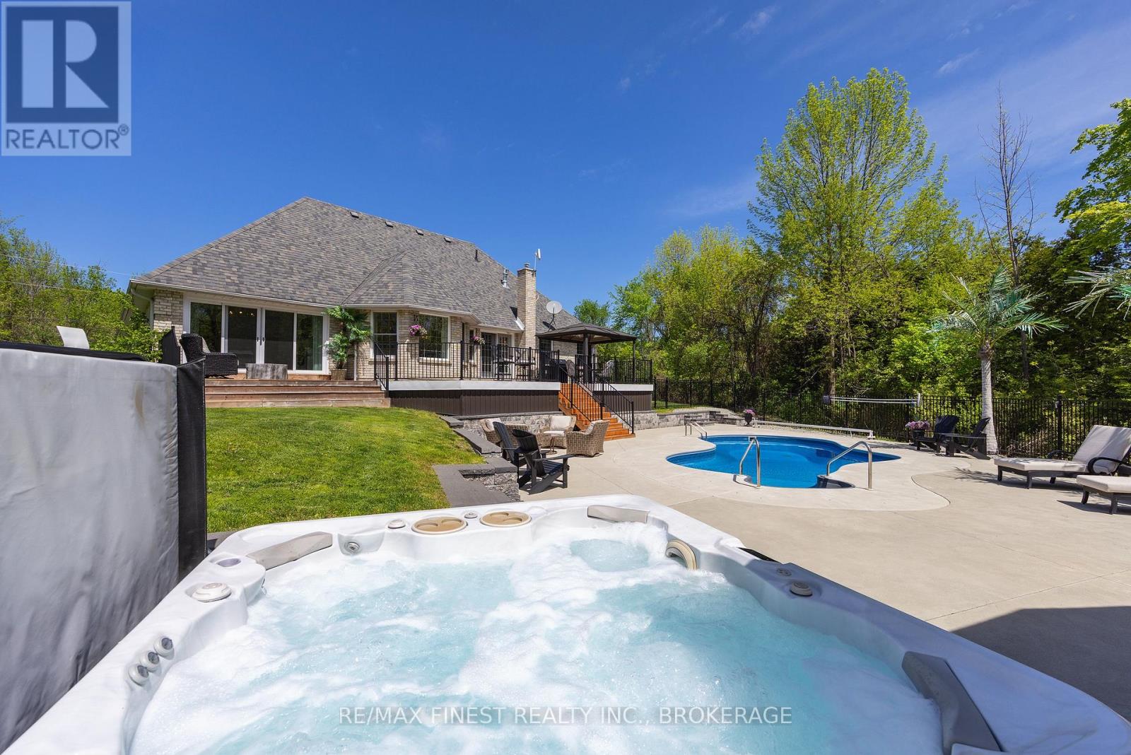 1747 HITCHCOCK DRIVE - 29