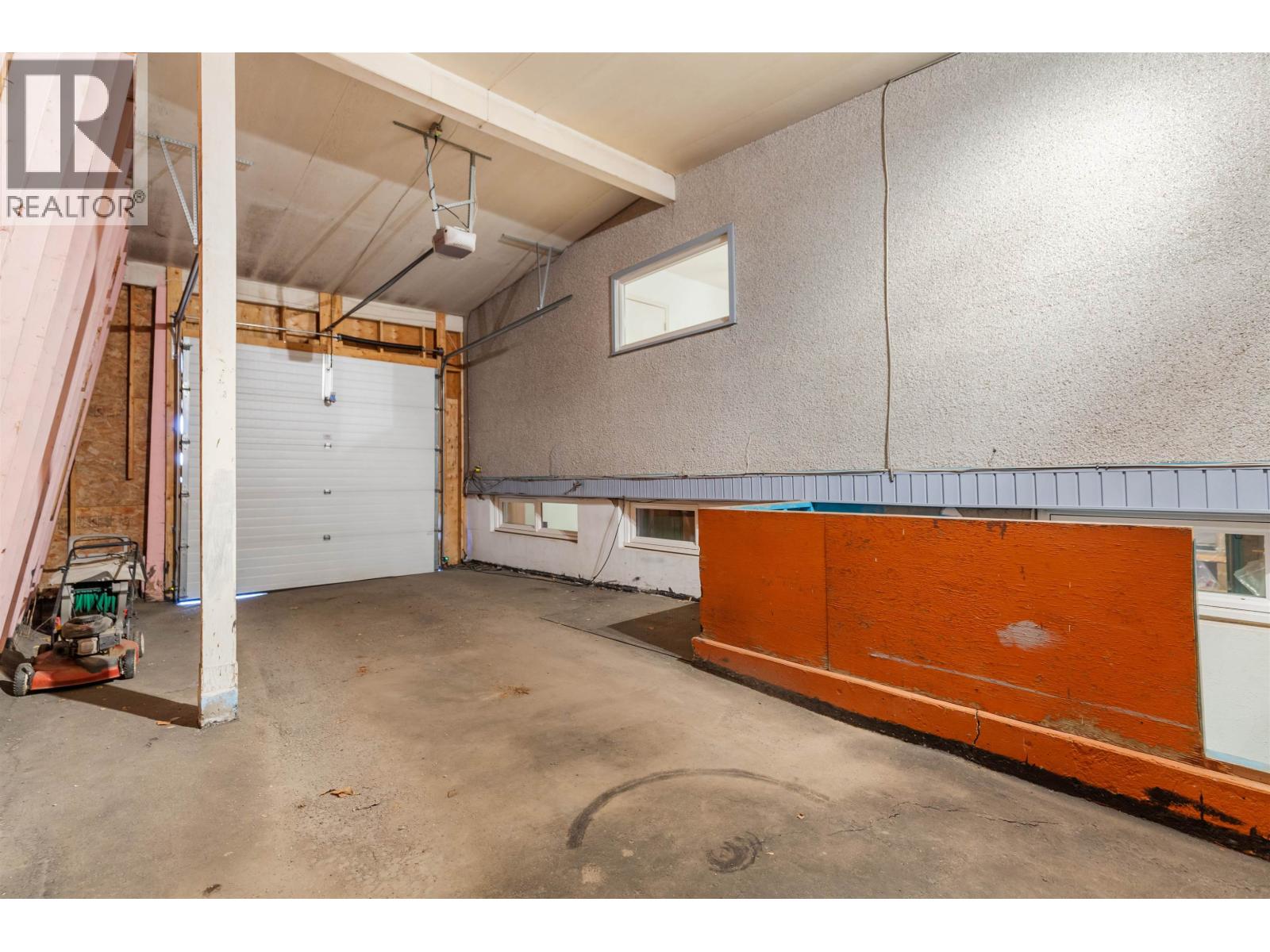 2469 15TH AVENUE - 21