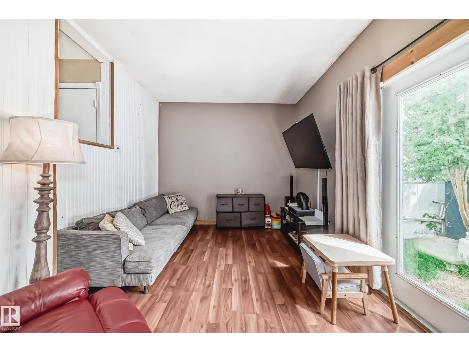 9323 Morinville DR - 13