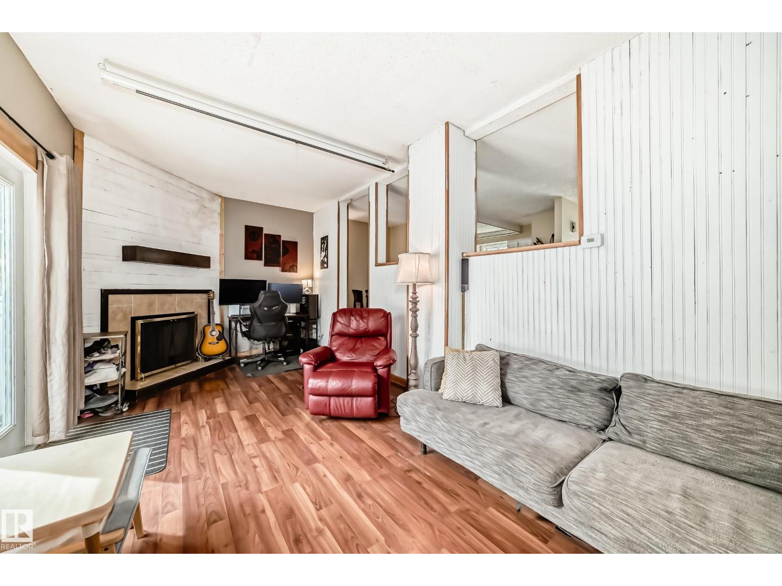 9323 Morinville DR - 15