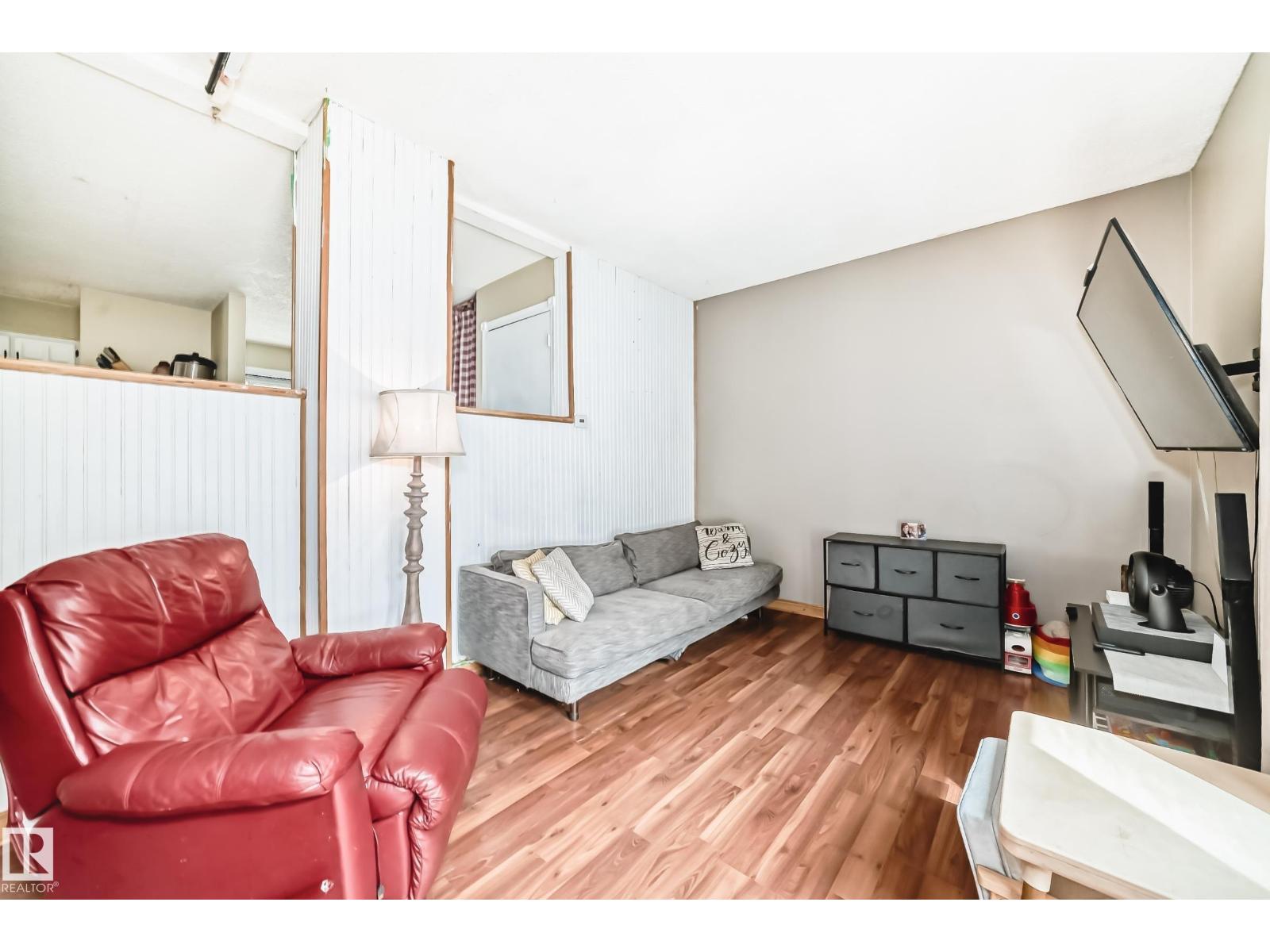 9323 Morinville DR - 14