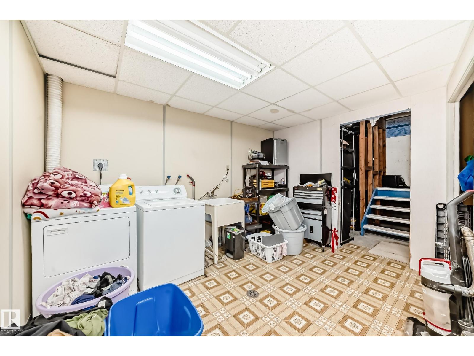 9323 Morinville DR - 39