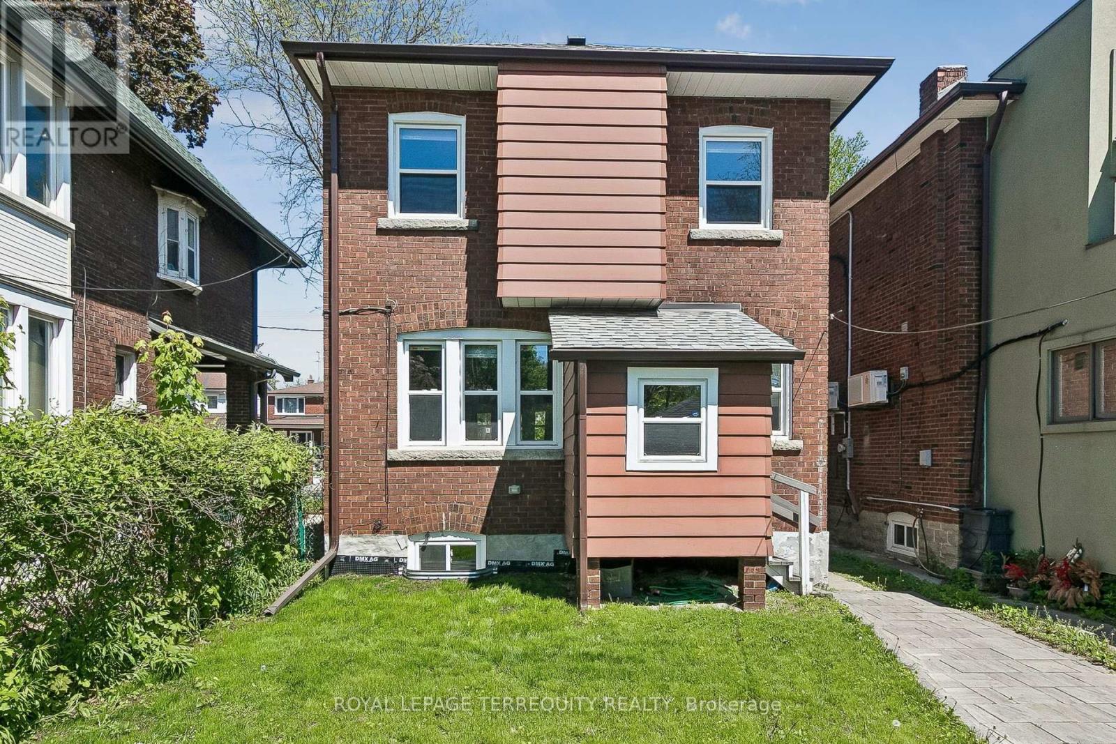 407 ANNETTE STREET - 44