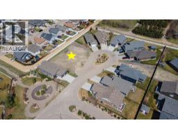 10 Tyrrell Place, Red Deer, AB T4P0T8 Photo 8