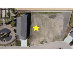 6 Tyrrell Place, Red Deer, AB T4P0T8 Photo 9