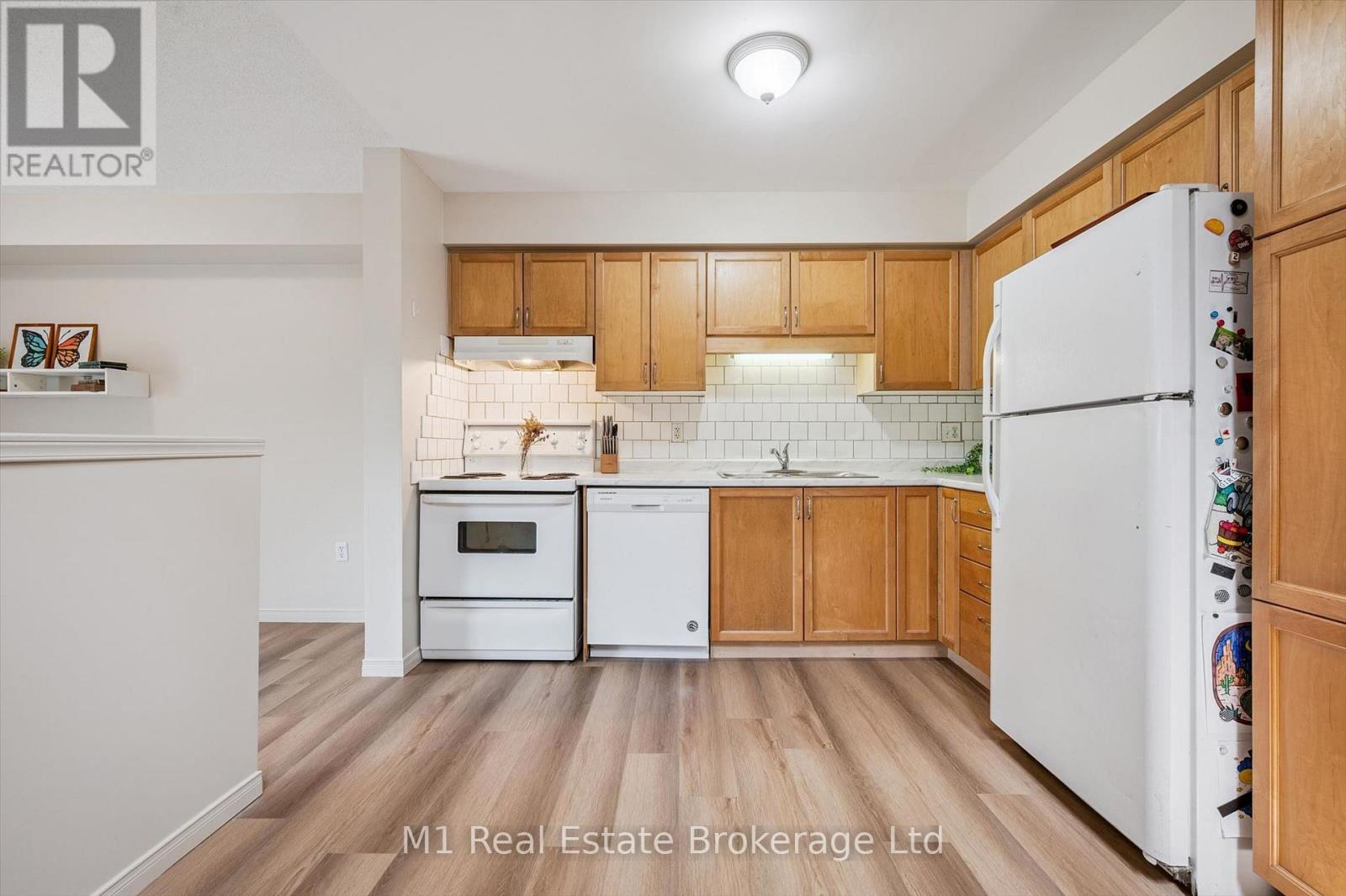 #27 124 GOSLING GARDENS - 15