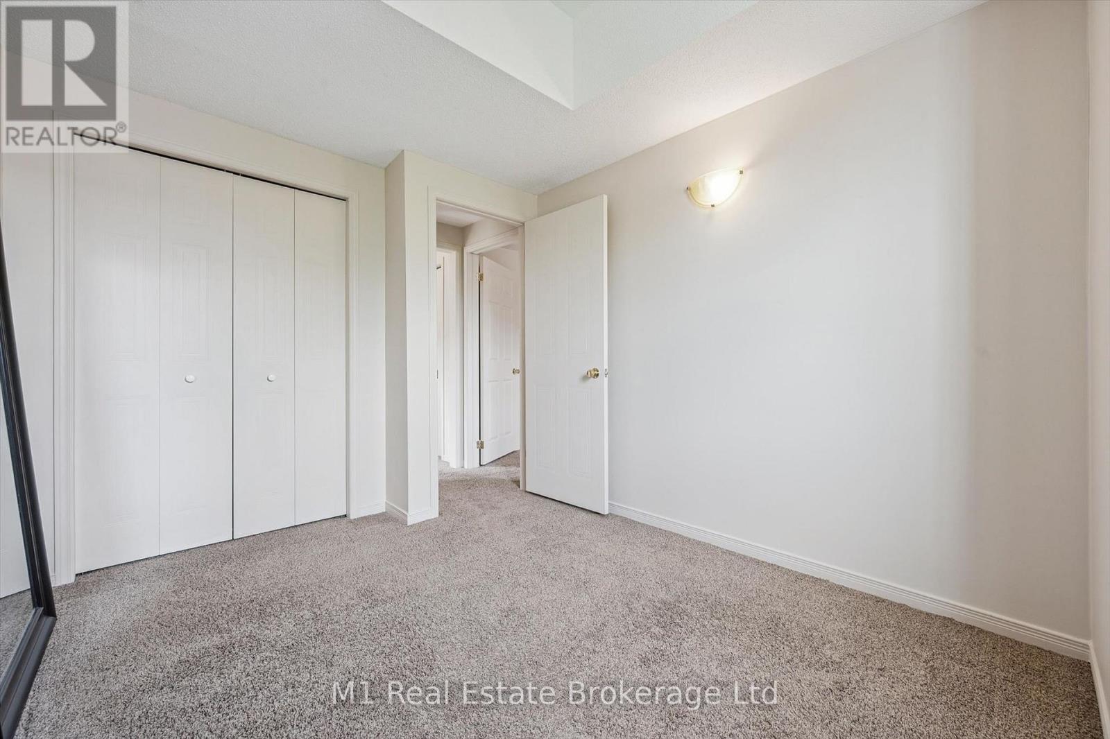 #27 124 GOSLING GARDENS - 23