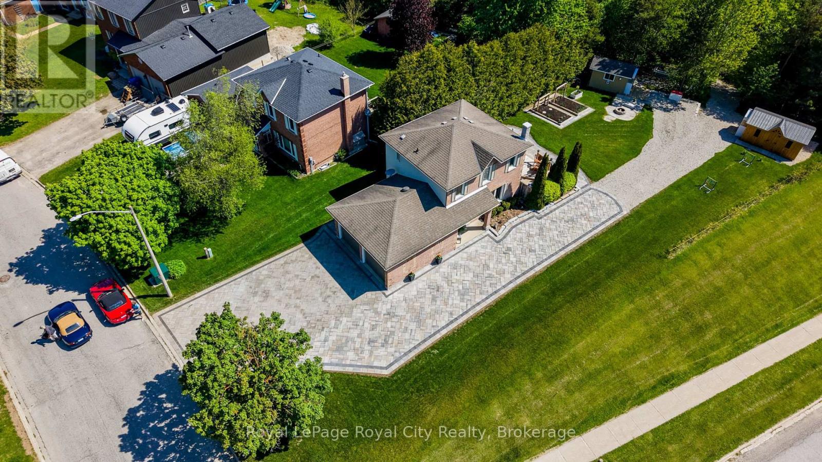 157 LEESON STREET - Image 2