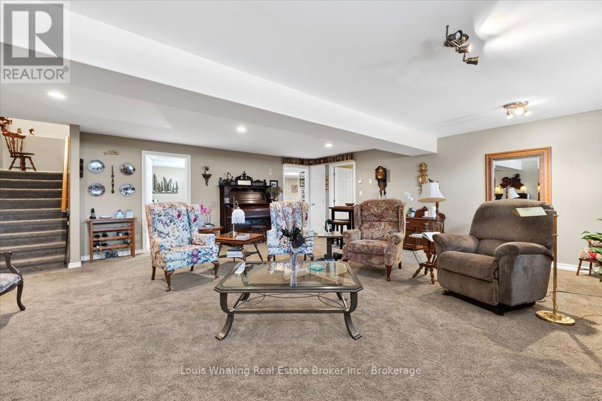 113 B 13TH AVENUE - 10