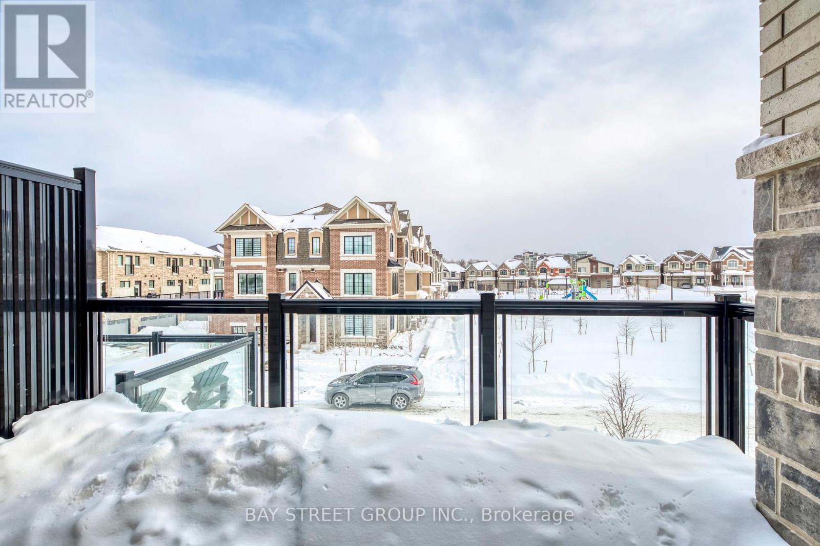 3049 MERRICK ROAD - 25