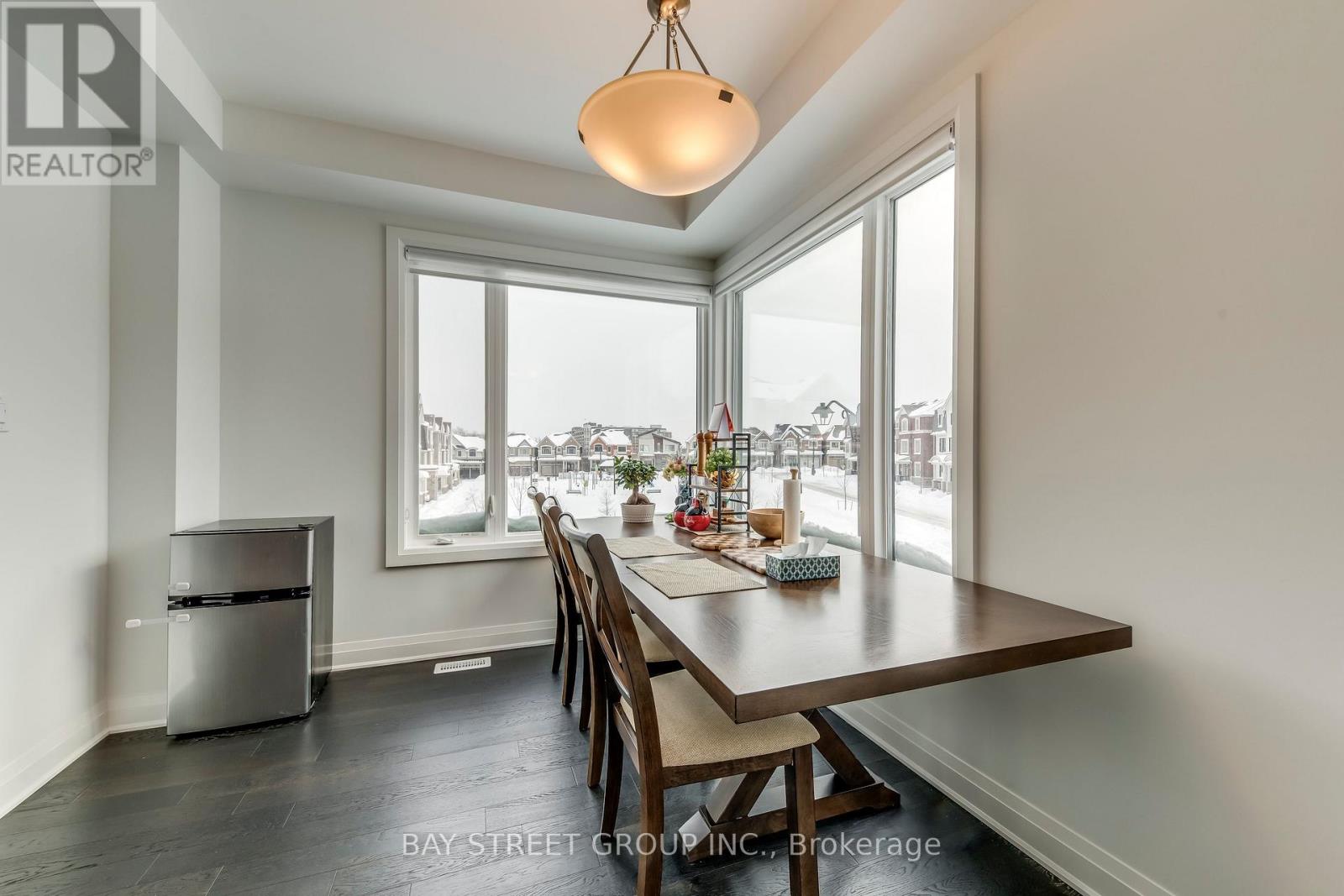 3049 MERRICK ROAD - 27