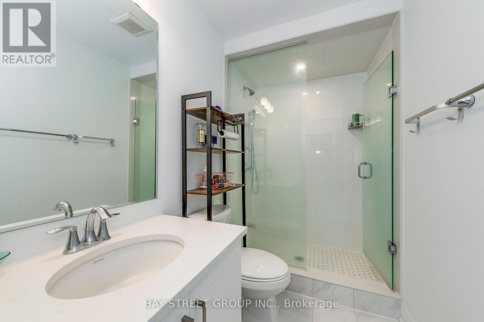 3049 MERRICK ROAD - 38