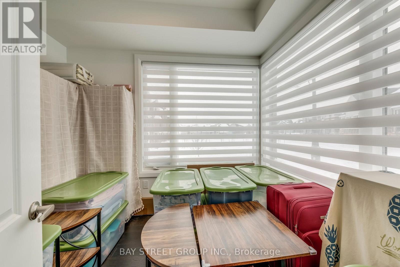 3049 MERRICK ROAD - 8