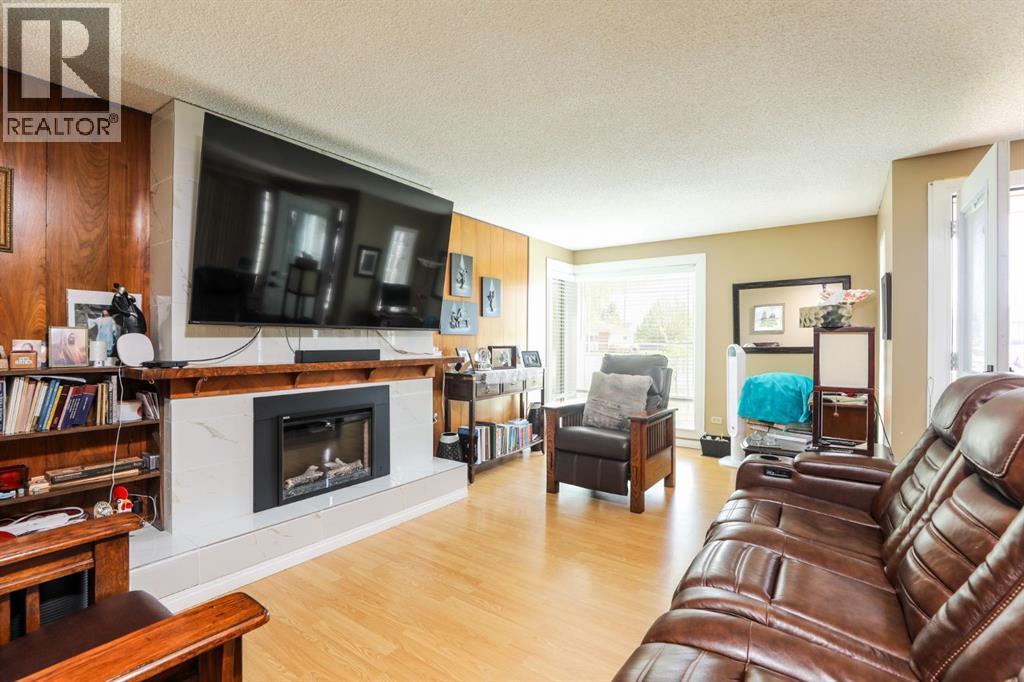 25 W 1 Avenue S - photo 5