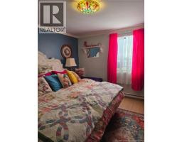 36 Hayward Lane, photo 13