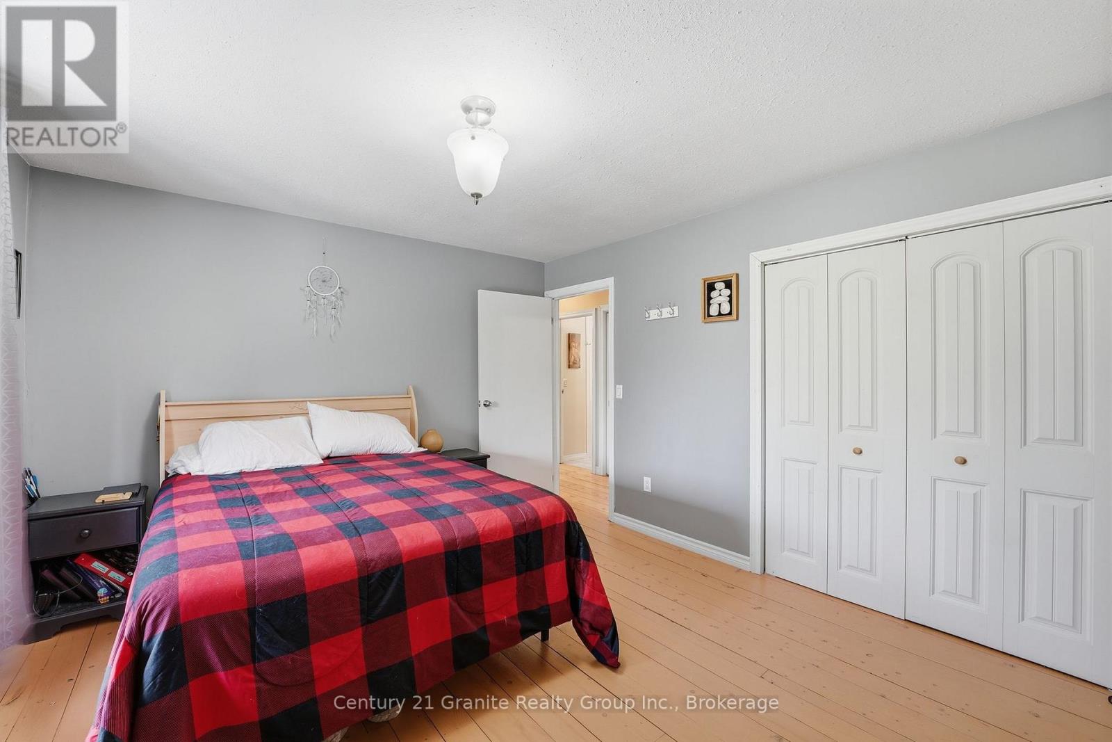 1937 MUMFORD ROAD - 19