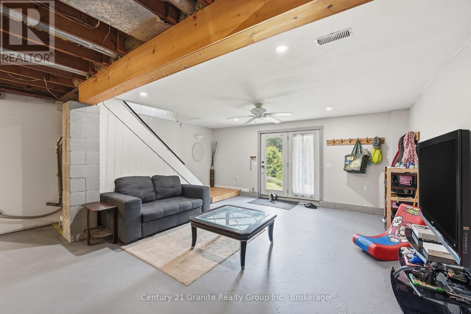 1937 MUMFORD ROAD - 29