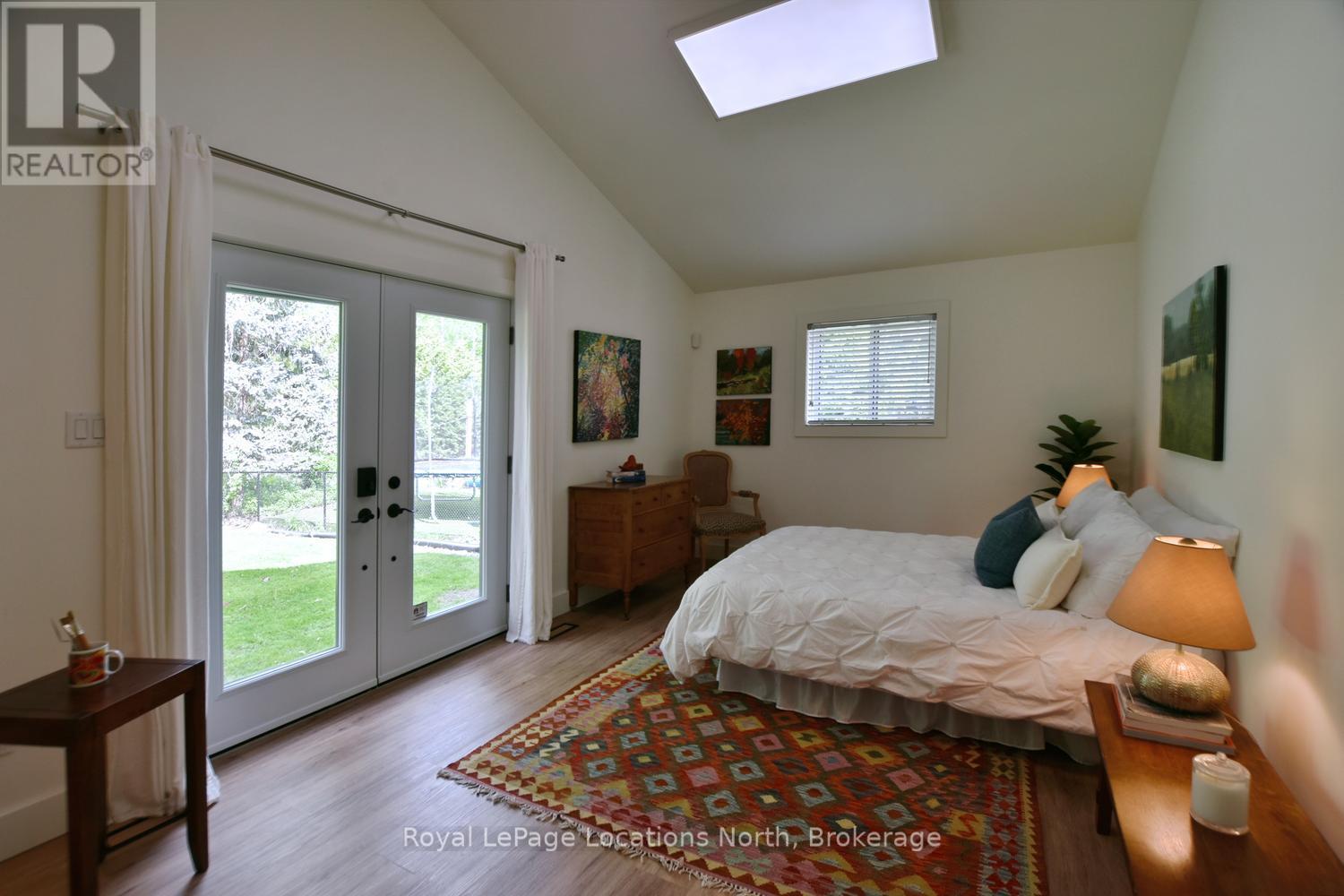 8 HICKORY STREET - 26
