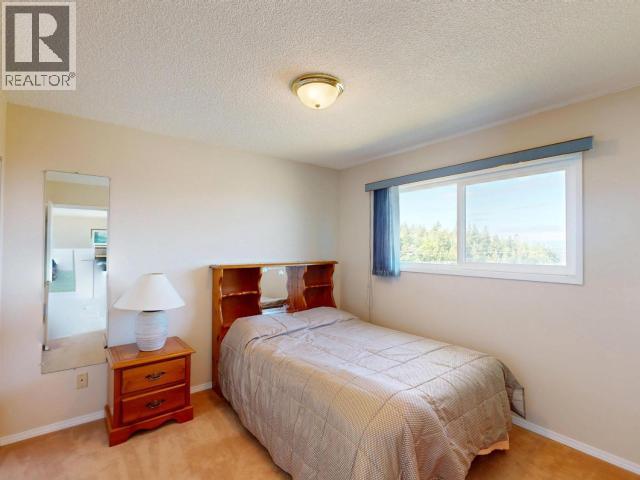 3730 SELKIRK AVE - 18